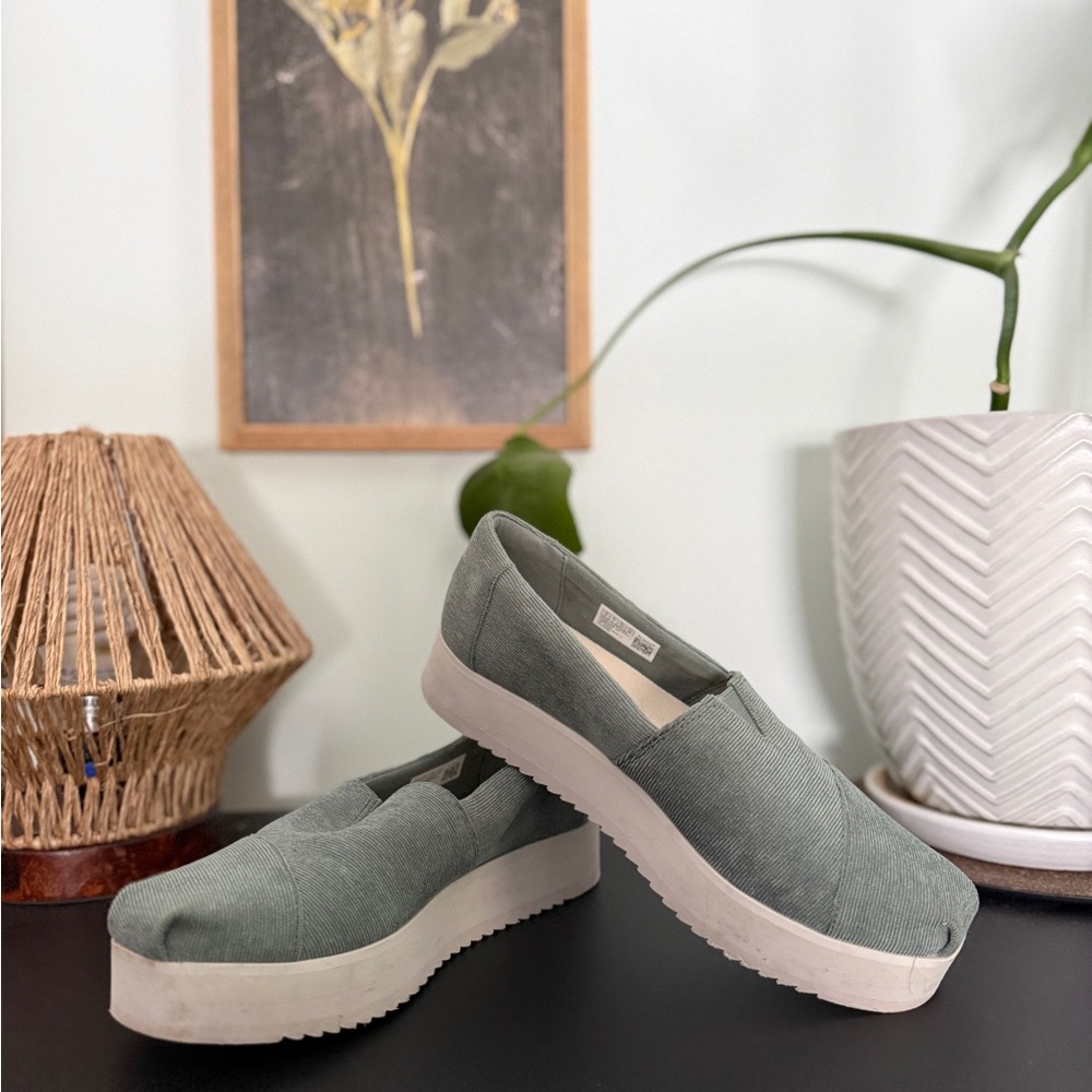 Toms Women's Casual Slip-On Shoes - Green